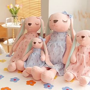 ตุ๊กตากระต่ายน่ารักหูยาวตุ๊กตาสัตว์สีชมพูนุ่มและเด็กสําหรับกอด