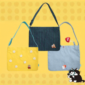 M&G SHOP | Cute Persimmon Pepper Bear Design Canvas Bag