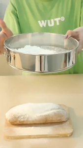 MLADEN 20/25/30cm Stainless Steel Flour Sifter Hand-held Baking Tool Kitchen Food Shakers Flour Powder Filter