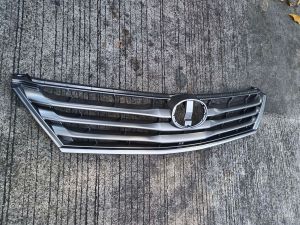 Innova Front Grill Radiator Grill for 2012-2013 Models High-Quality