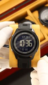 Jam Tangan Pria Digital Sport Tahan air Tali Rubber SKMEI 2498