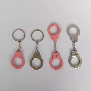 Quà Tặng Sáng Tạo Đồ Chơi Ngón Tay Cái Túi Kim Loại Mặt Dây Chuyền Hợp Kim Kẽm Giải Trí Thư Giãn  Mô Phỏng Còng Tay Móc Khóa