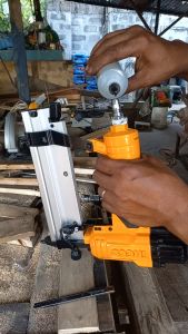 Pneumatic Oil  / Air Tool Lubricant - Extra Light Duty - 120 ml