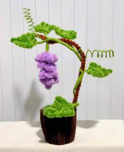 Chậu Nho mini Handmade làm bằng kẽm nhung trang trí bàn học bàn làm việc.