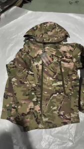Mens Fleece Jacket Outdoor Sports Storage Hat Fishing and Hiking Windproof Warm Jacket Soft Shell Wool Hunting Training Suit