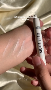 MUGE LEEN Eyeshadow Pencil Highlighter Giltter Bling Blink Eyeshadow Tahan Lama - VP005