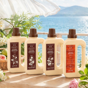 LYCOCELLE | Antibacterial and Mite-Repelling Color-Protection Fragrant Laundry Detergent 600ml