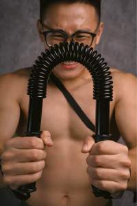 [THẾ DÂN] Lò Xo Titan Đen Tập Cơ Tay