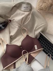 AISHAYA | Enhancing & Comfortable Bra for Small Chests 6cm Thick