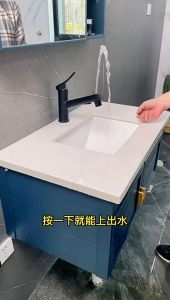 Vòi lavabo rửa mặt nóng lạnh màu đen vòi lavabo dây rút