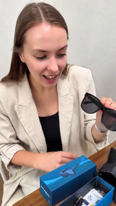 SG【ReadyStock】AI glasses with 144 language eye-tracking translation capabilities Zero-delay audio-visual synchronization