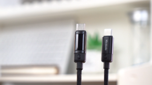 MCDODO "Digial Display UCB-C to USB-C 60W Data Cable 1.2m (Real-time monitoring of battery level)"