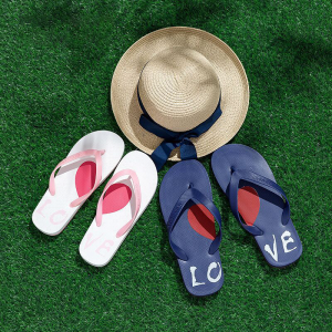 Mens Flip Flops Comfort Slippers Non-Slip Sandal for Indoor Outdoor Summer Beach Arch Support Quick-Dry Casual Footwear