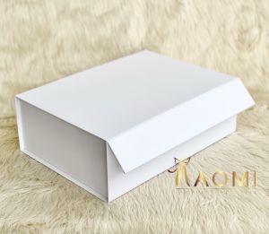 10 boxes (180/pc) MEDIUM Magnetic Gift Box PLAIN WHITE / BLACK / BABY PINK / BABY BLUE Smooth Sturdy High Quality Collapsible Packaging Box
