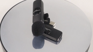 COD Kirim Cepat TaffSTUDIO Clip On Mik Konten Krator Mikrofon Wireless USB TypeC 2.4GHz 2 Mic E60