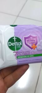 MURAH | Promo DETTOL ANTI BAKTERI Wet Wipes SENSITIVE 10 Sheets [Warna Ungu]