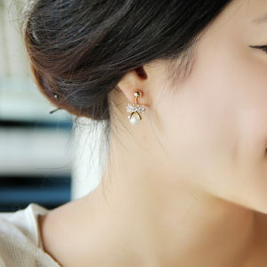 Korean Style Long Silver Needle Pearl Imitation Butterfly Knot Earrings for Women No Piercing Required Fashion Jewelry