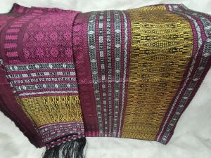Songket tumtuman tanpa sambung