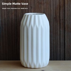 Mini Ceramic Flower Vase Creative Fresh Style Home Decoration Tabletop Ornament Hydroponic Flower Holder Simple Design