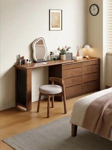 DONGMU | Rotatable Soft-backed Makeup Stool