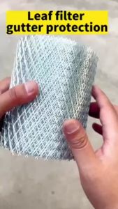 Mesh Gutter Guards Anti-rust Gutter Protection Covers 6m/19.68ft Length Mesh Guards Leaf Protector to Avoid Roof Clogged Downspouts vividly