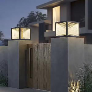 solar Pillar Lights solar Charging IP65 Waterproof Column Lamp For Courtyard Fence Column Post Lights Courtyard Lamp Headlight Pillar Fence Post Garden lights 3 Colors