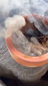 xông nhà tẩy uế trừ tà khíyêu khí uế khí cởi dị phong long chiêu tài hút lộc tẩy uế đầu tháng cuối năm khai trương