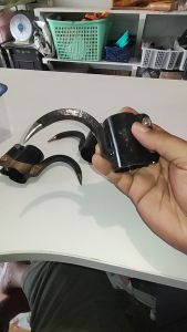 TAJI EGREK SAWIT CANTOLAN BUAH SAWIT PLUS KLEM PENGIKAT PIPA 33MM COD