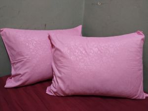 sarung bantal dan guling hotel murah dewasa sebagai perlengkapan tidur aksesoris kamar tidur uk52x72