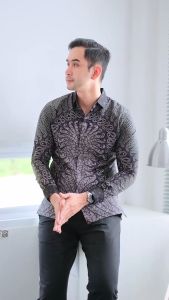 Batik Handara - Cakrabuana Silver Kemeja Pria Furing Erro