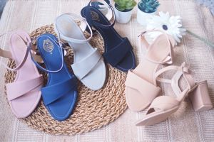 ส่งเร็วพิเศษ & มีเก็บเงินปลายทาง 👠 รองเท้าส้นสูง 2.5 นิ้ว แบบสวย ดูดี สมัครคู่ค่าสม่ำเสมอ 🇹🇭