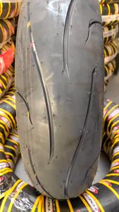 Zeneos Tubeless Tire Original ZN62 Motorcycle Tire Gulong 13” 14” 17” Rim with Free Pito and Sealant