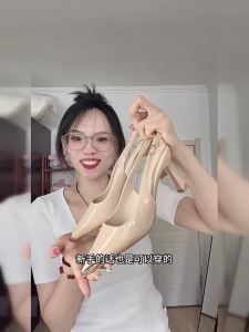 Leather High Heel Sandals with Pointed Toe and Buckle Strap