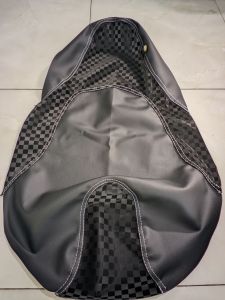 Kulit jok catur arvi copy MBtech 4 warna merah biru abu hitam 3jahitan double seat model terbaru untuk semua motor VARIO MIO BEAT SCOOPY SUPRA universal