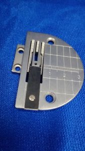 [LU-50] Gauge Set Anti-Puckering Needle Plate and Feed Dog for Single Needle Industrial Sewing Machine
