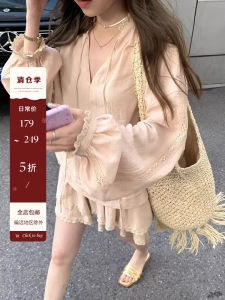 Heygirl Summer Lightweight Lace Shirt And Skirt Set Womens V-neck Bubble Sleeve Sun Protection Half-length Pants Fashionable