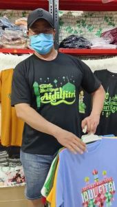 Kaos Distro Lebaran: Kaos Selamat Hari Raya & Kaos 1 Keluarga