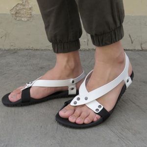 Sendal Gunung Pria Dewasa Terbaru 2022 & Bahan Karet Borneo