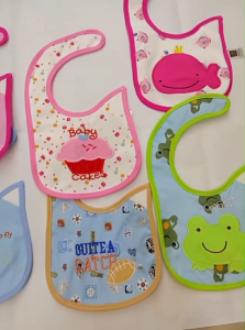 Slaber bayi/// tatakan liur bayi anti air