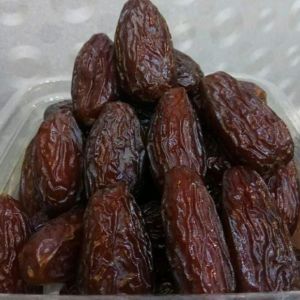 Kurma Medjool 500 gram medjol palestine jumbo aneka kurma grosir oleh oleh haji dan umroh kurma palestine