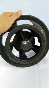 00643/01505 มู่เล่ย์จักรเพชรเบรกนอก 10 นิ้ว ติด 7 นิ้ว รูกลาง 27มิล ลิ่มขนาด 10 มิล ยี่ห้อ PTC มู่เล ่ย์ โครงรถไถนาเดินตาม