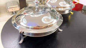 Round Chafing Dish Buffet Set Stainless Steel Buffet Warmer Chafers and Warmers Sets with Lid for Catering Events Parties Weddings Dinners