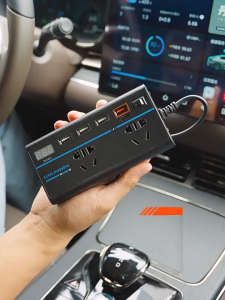 【พร้อมส่ง】เครื่องแปลงกระแสไฟรถยนต์ไฟฟ้ากระแสสลับ12V/24V เป็น DC 110V/220V อินเวอร์เตอร์2ตัวจ่ายไฟกระแสสลับ3 USB 1 QC3.0ชาร์จเร็วพอร์ตอะแดปเตอร์ DC ไป AC อินเวอร์เตอร์พร้อมไฟแช็กแบบมีจอแสดงผลดิจิตอล car inverter 12v to 220v