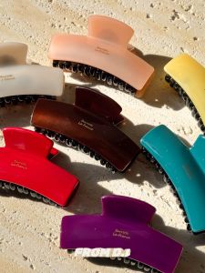 French Style Medium Size Black Claw Hair Clip Acetate Shark Clamp Hairdo Fashion Accessory Elegant Hair Gripper