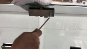 Stainless Steel Railing Glass Clamp Glass Holding for Glass Balustrade Railing Pool Fence