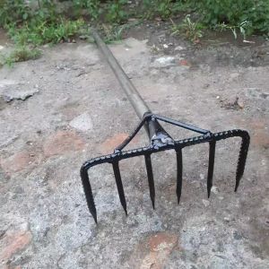 Garukan Sampah Kaki 6 Bahan Besi Panjang Pegangan 85 Cm
