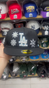 【COD】LA Dodgers Snowflake Black Closed cap For Men Fashion backward cap Baseball Cap High Quality