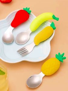 Set Thìa Dĩa ( Muỗng Nĩa ) Tập Xúc Ăn Cho Bé Hình Hoa Quả Dễ Thương