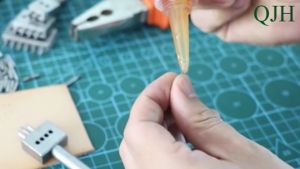 4mm Alat Pelubang Pembolong Kulit 2-6 Lubang Ikat Pinggang Plong Kulit