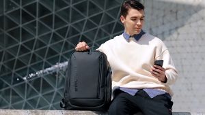 Arctic Hunter Waterproof Laptop Backpack รุ่น B00554 - กระเป๋าเป้ สำหรับแผลล็อกซ์ แบบกระเป๋า รุ่น B00554